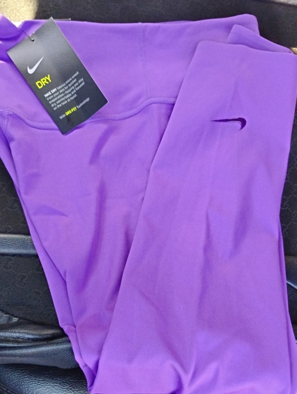 Nike Leggings in Vibrant Purple Xs Small